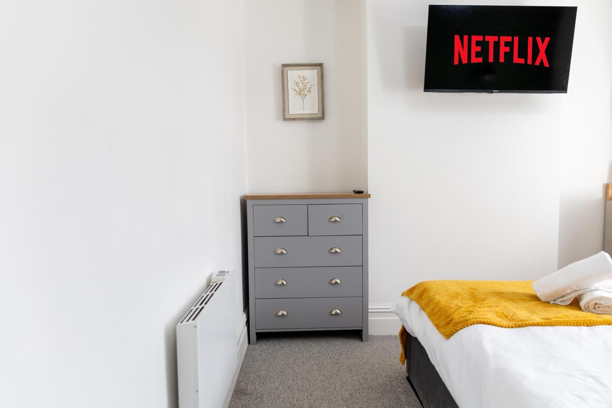 Bay City Studio Apartments Cardiff Dış mekan fotoğraf