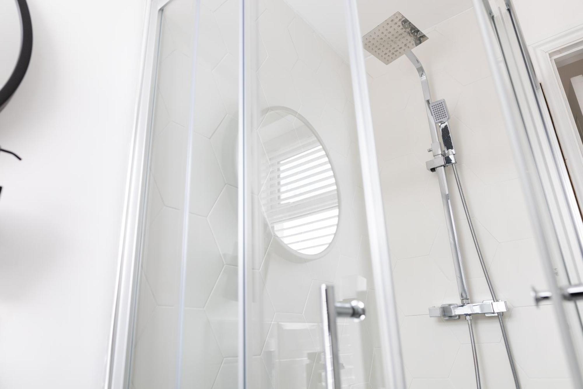 Bay City Studio Apartments Cardiff Dış mekan fotoğraf