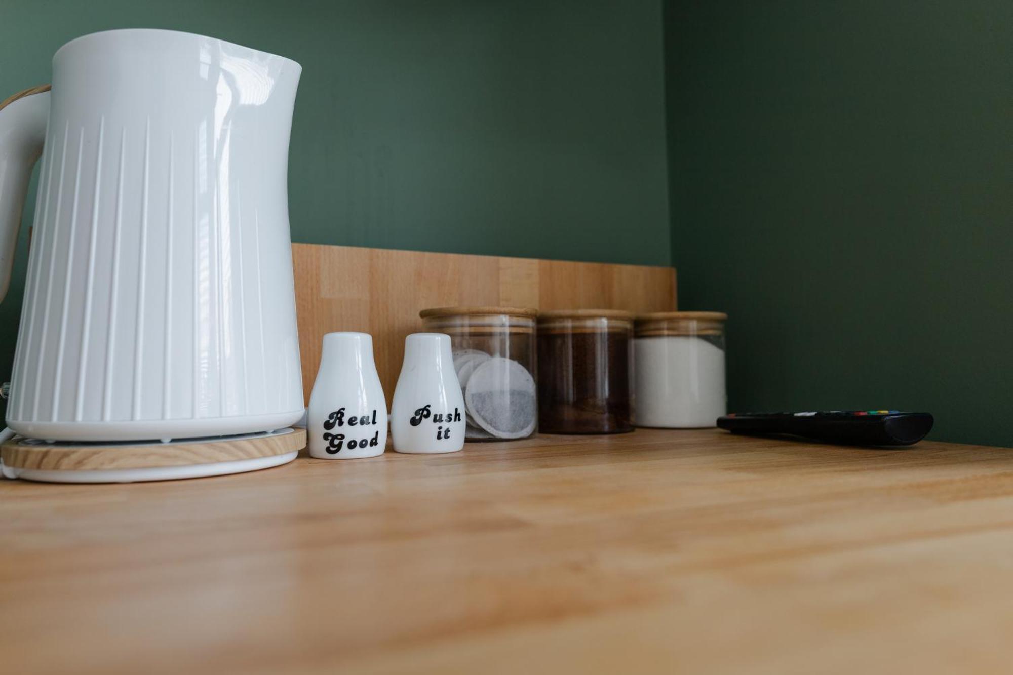 Bay City Studio Apartments Cardiff Dış mekan fotoğraf